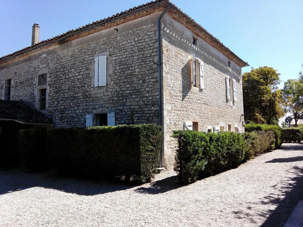 Holiday home Gites Les Vents Bleus Donnazac
