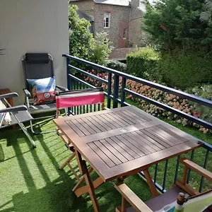 https://au-calme-100m-plage-ecluse-balcon-garage-wifi.inbrittany.com